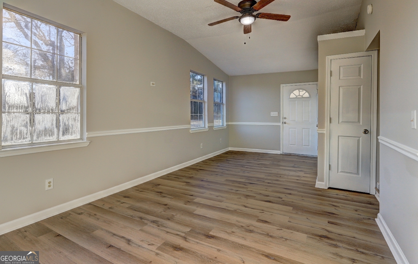 201 Dundee Lake Road Griffin, GA 30223 - Photo 15 of 41