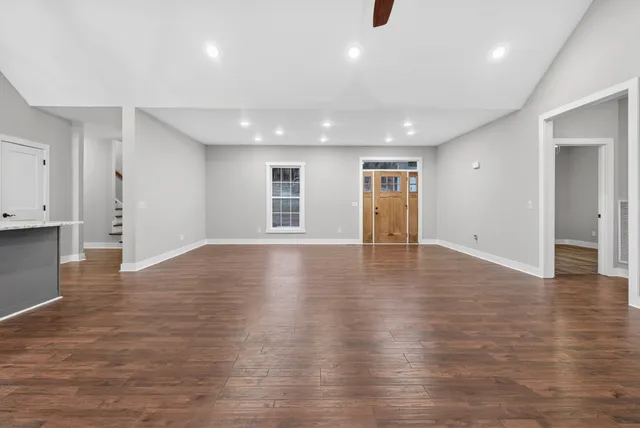 $585,900 | 630 Bridle Path Lane, Hartsville, TN 37074