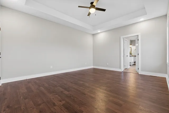 $585,900 | 630 Bridle Path Lane, Hartsville, TN 37074