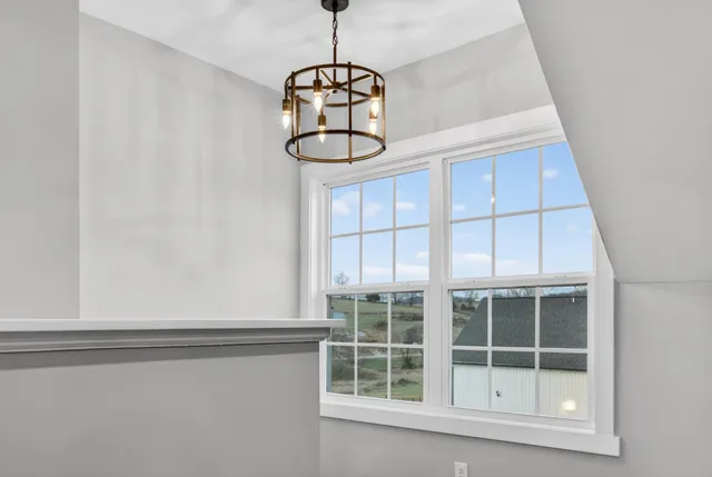 $585,900 | 630 Bridle Path Lane, Hartsville, TN 37074