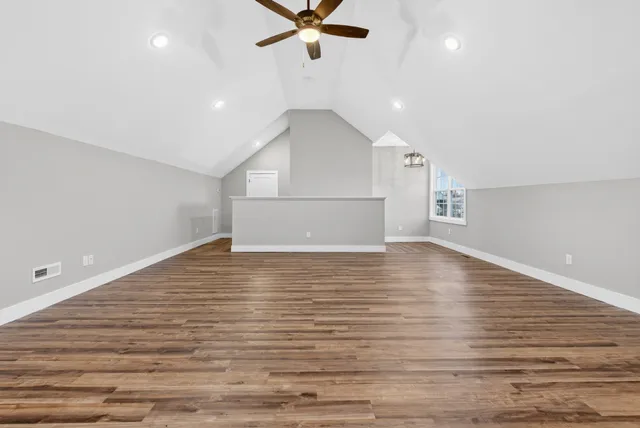 $585,900 | 630 Bridle Path Lane, Hartsville, TN 37074