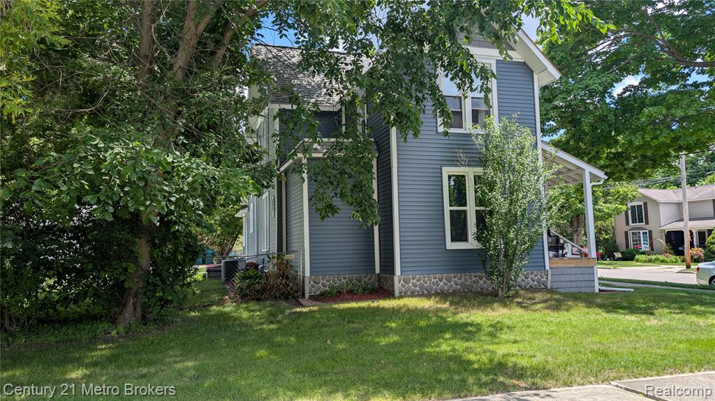 301 Mill Street Flushing, MI 48433 - Photo 26 of 33
