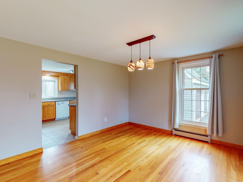 127 Albion Road Windham, ME 04062 - Photo 11 of 37 127AlbionRd-Windham-11