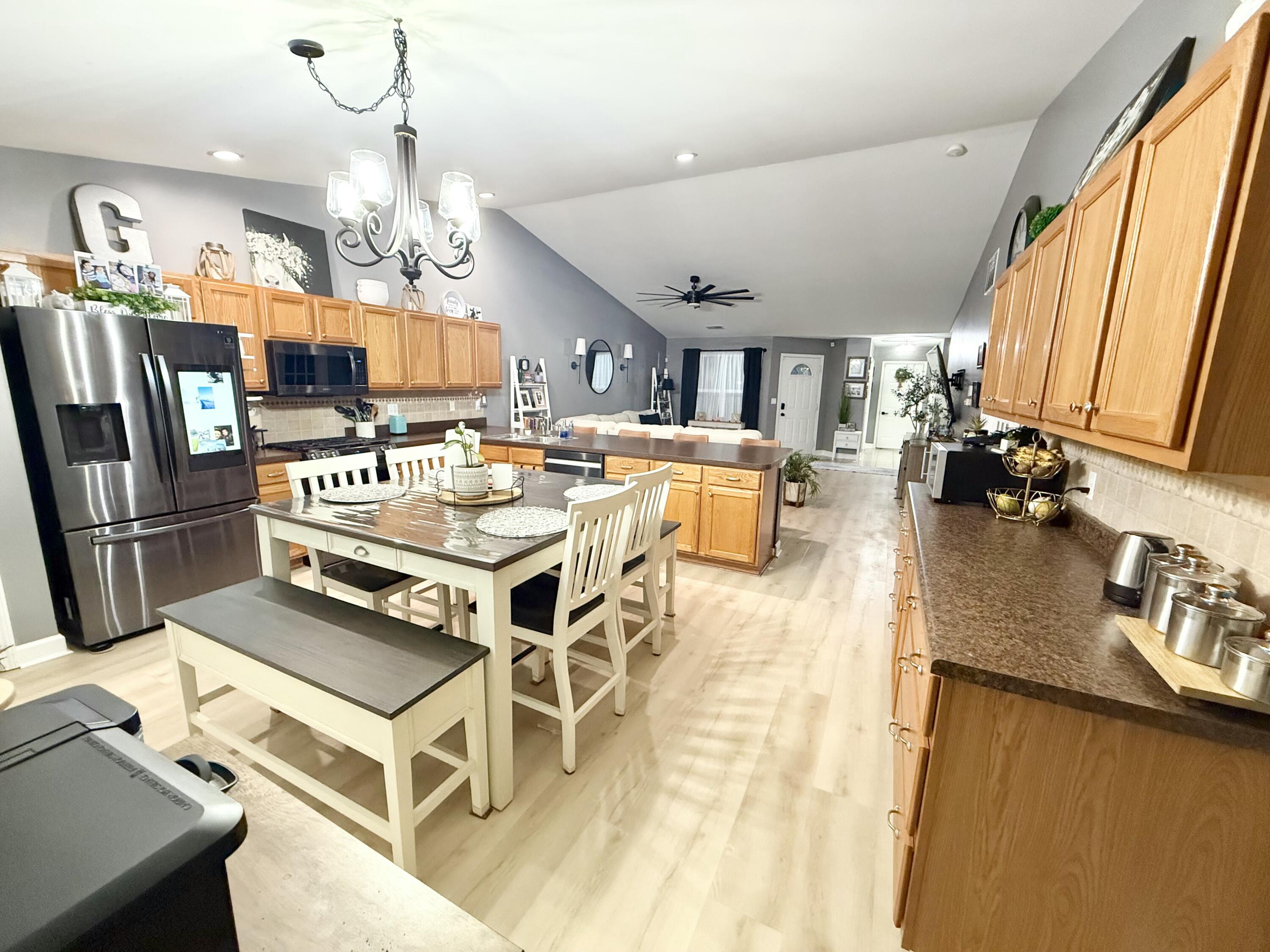 9146 Williams Street Merrillville, IN 46410 - Photo 2 of 9 3000x2250