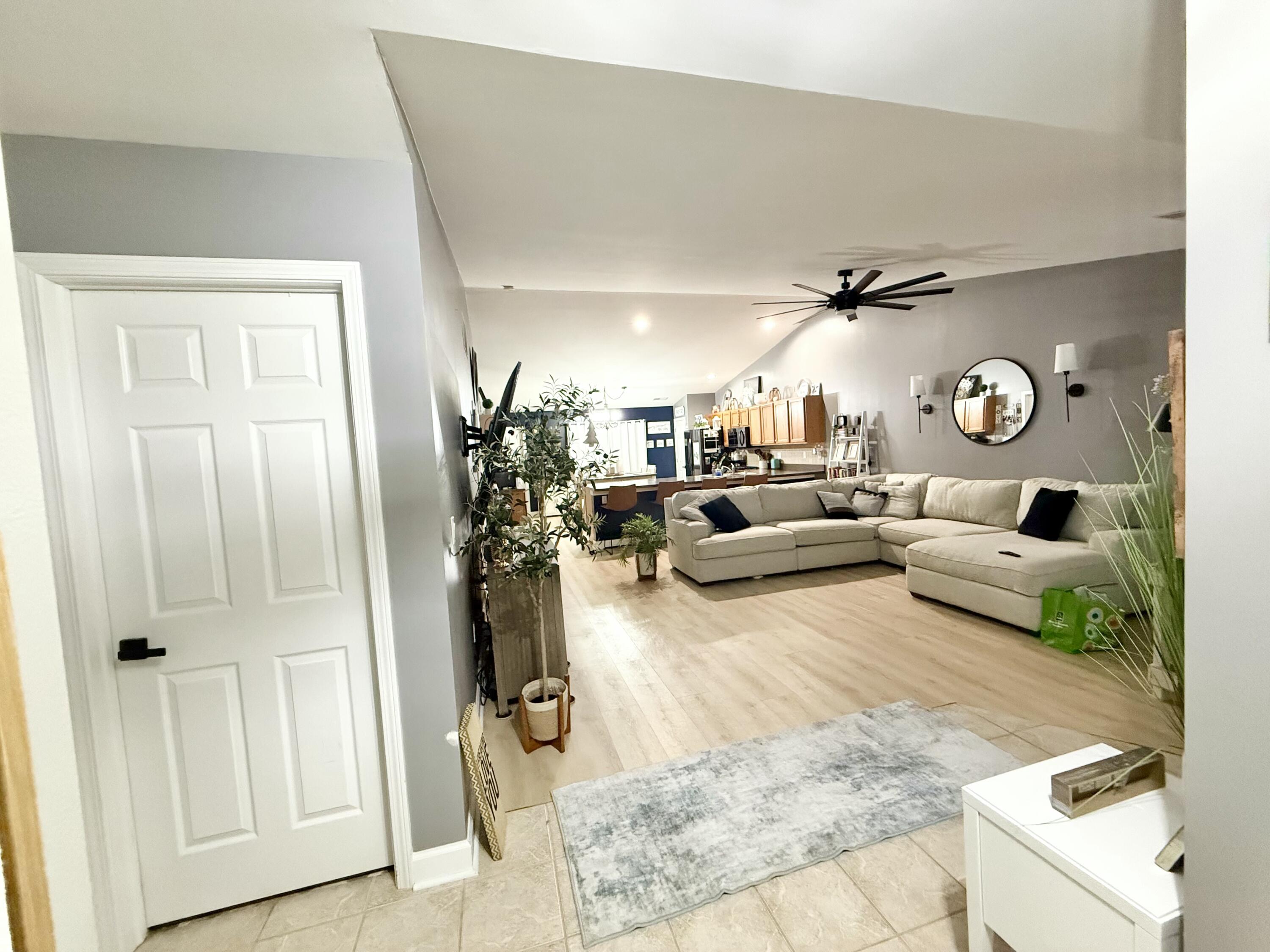 9146 Williams Street Merrillville, IN 46410 - Photo 4 of 9 3000x2250