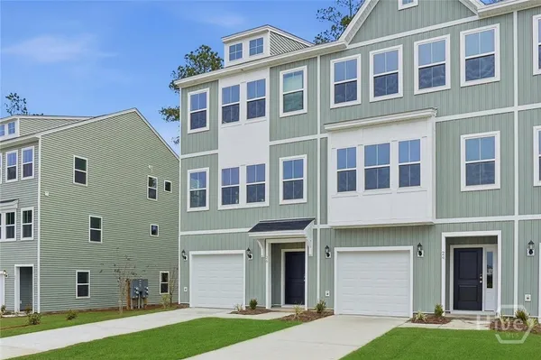 $302,900 | 26 Towne Pk Drive, Rincon, GA 31326