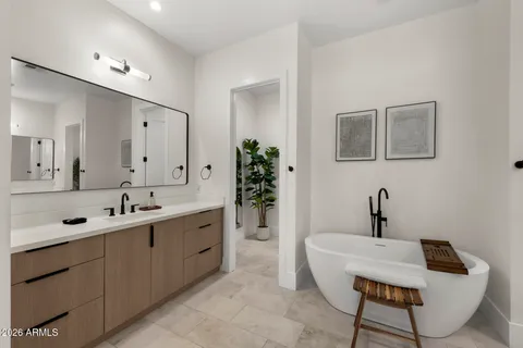 $2,189,000 | 4546 East Campbell Avenue, Phoenix, AZ 85018