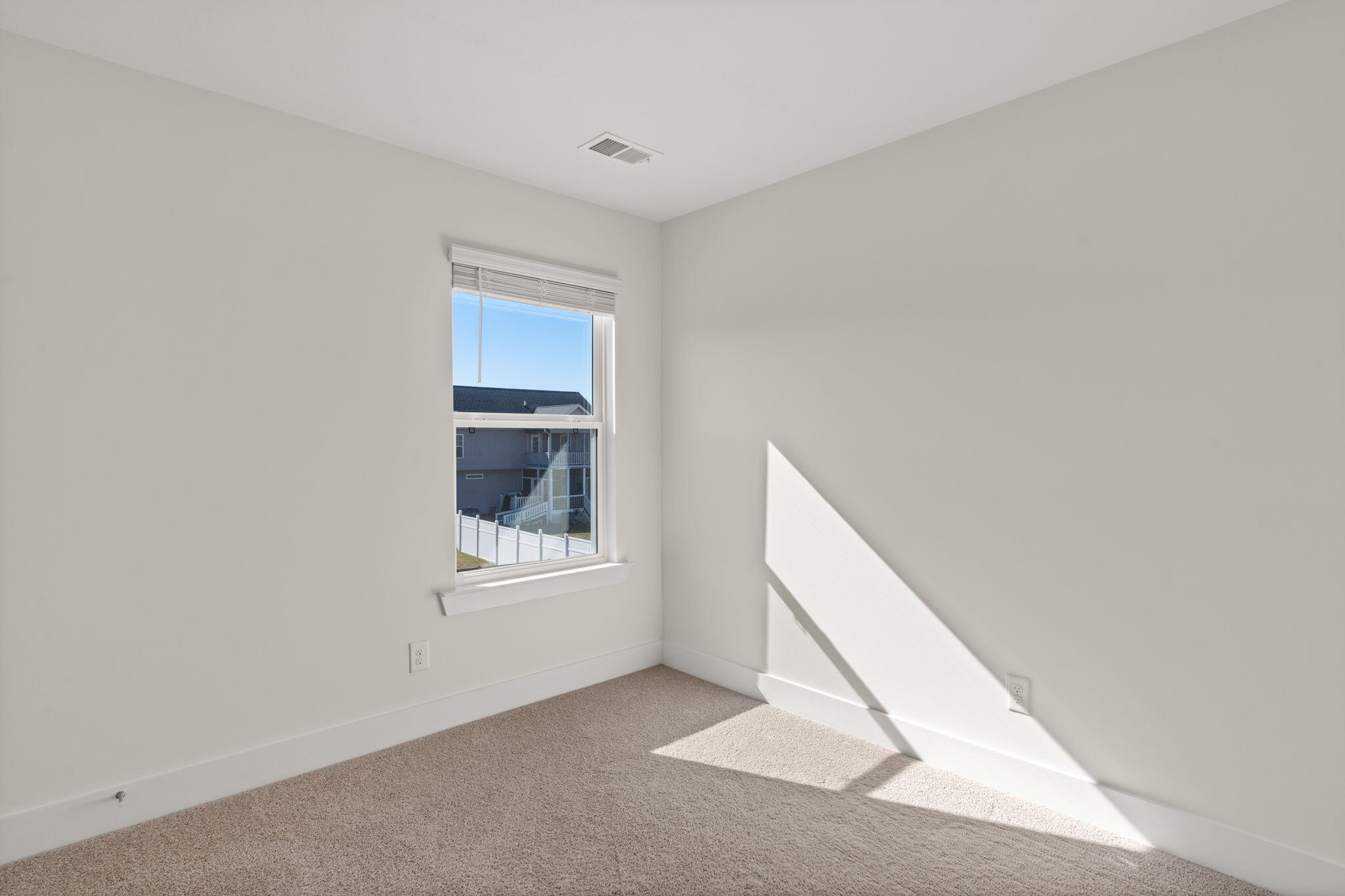 7559 Bendire Loop Hixson, TN 37343 - Photo 22 of 32 115-web-or-mls-DR HORTON 163-24