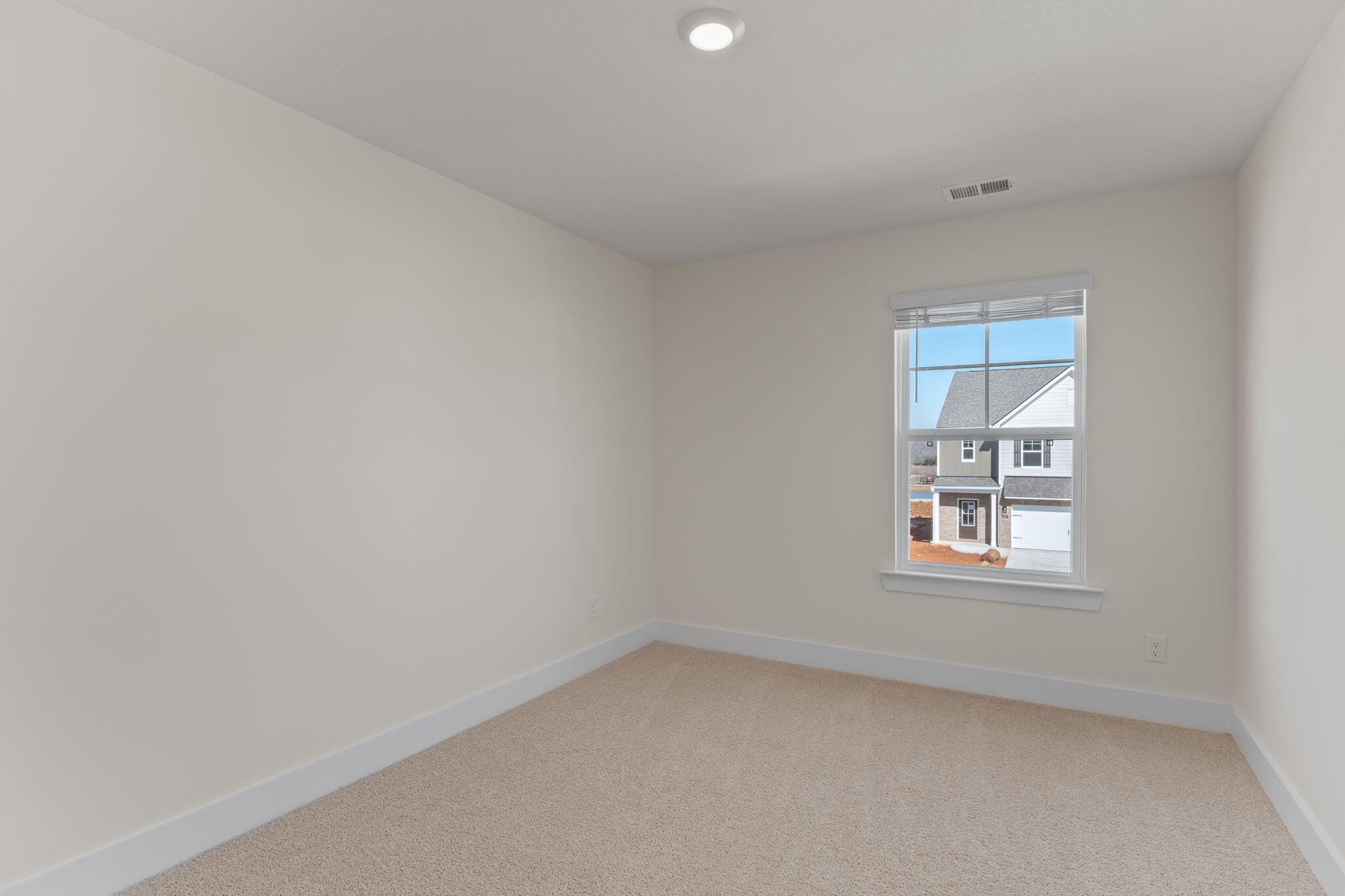 7559 Bendire Loop Hixson, TN 37343 - Photo 27 of 32 120-web-or-mls-DR HORTON 163-29