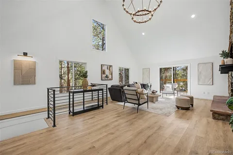 $1,349,000 | 29036 Clover Lane, Evergreen, CO 80439