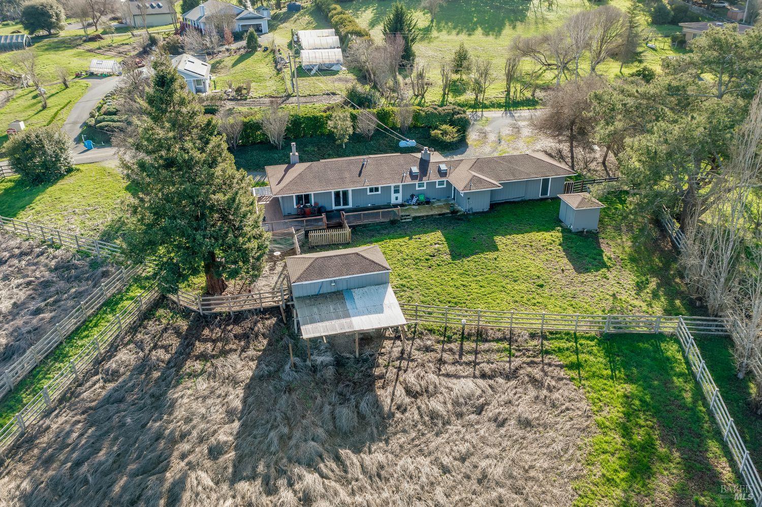 3006 Bloomfield Road Sebastopol, CA 95472 - Photo 33 of 48