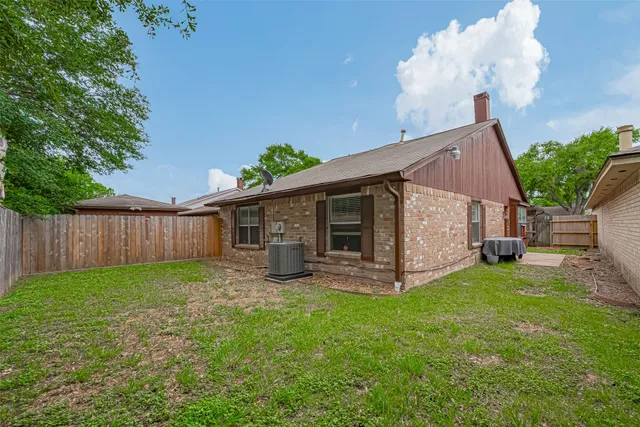 $225,000 | 19944 Mountain Dale Drive, Cypress, TX 77433
