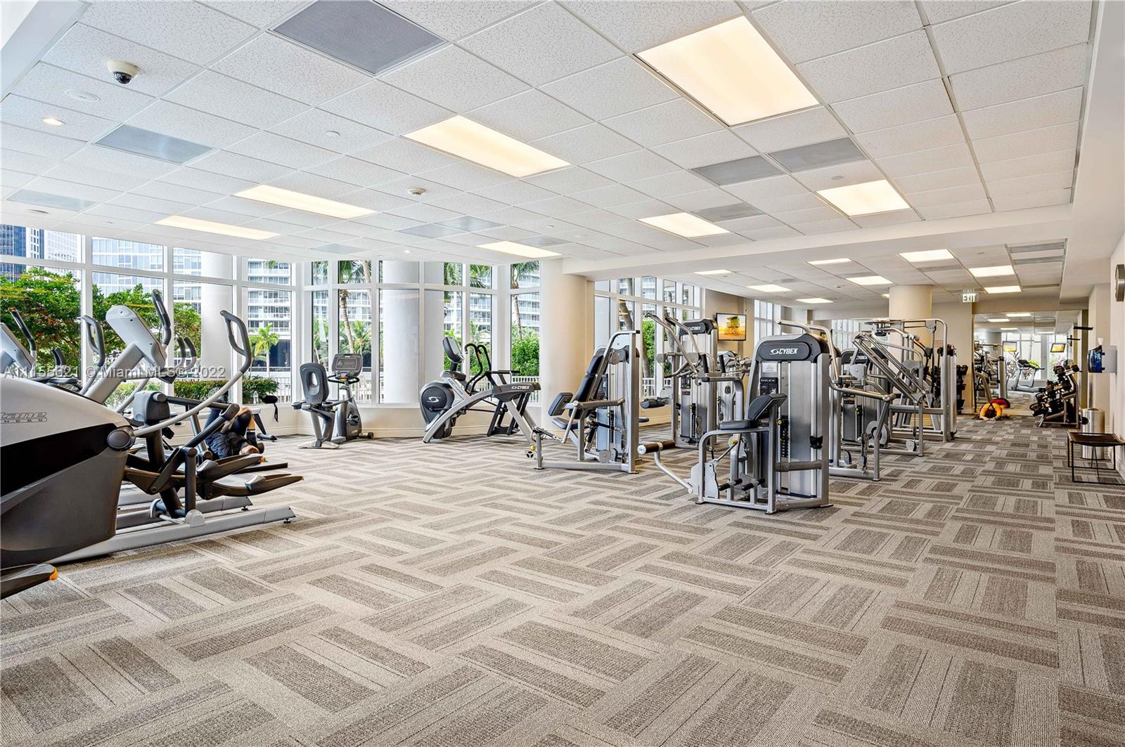 801 Brickell Key Boulevard, Unit 3112 Miami, FL 33131 - Photo 43 of 52