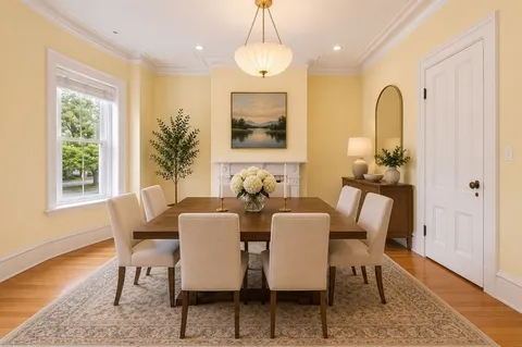 $1,250,000 | 17 High Street, Unit 2, Brookline, MA 02445