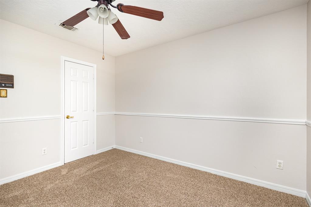 6029 Buffridge Trail Dallas, TX 75252 - Photo 27 of 30 a view of an empty room