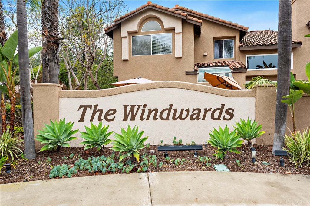 Welcome to the highly desirable communiuty of The Windwards in beautiful Aliso Viejo!