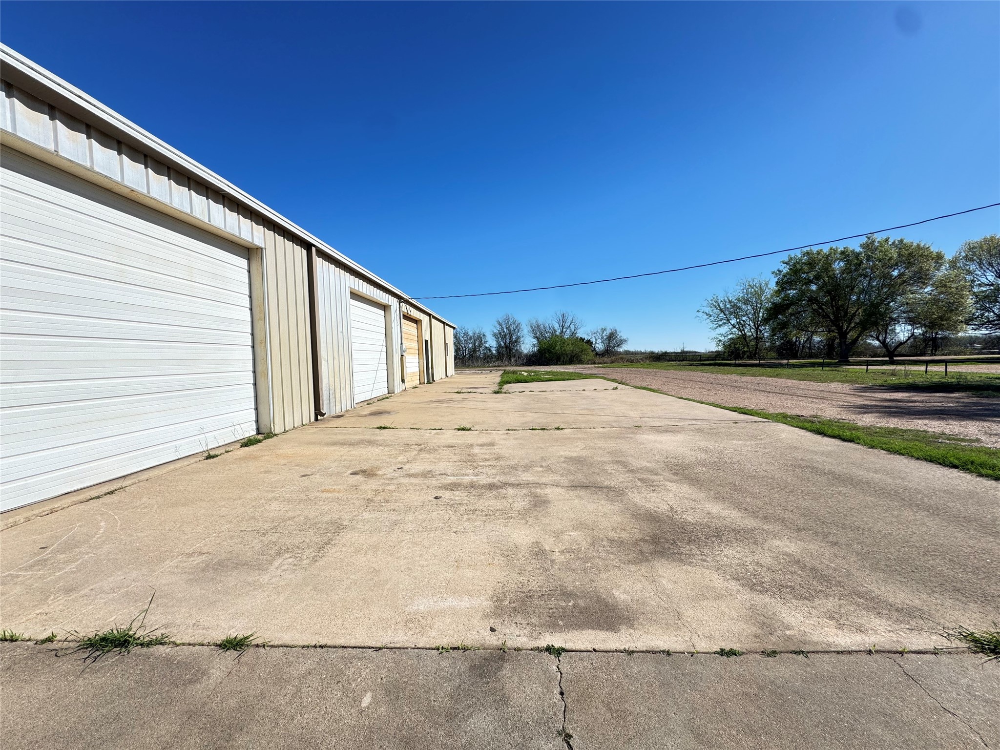 51 New Wehdem Road Brenham, TX 77833 - Photo 18 of 20 a view of an empty room