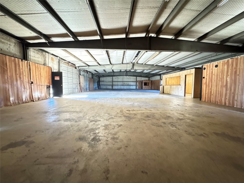51 New Wehdem Road Brenham, TX 77833 - Photo 5 of 20 a view of an empty room