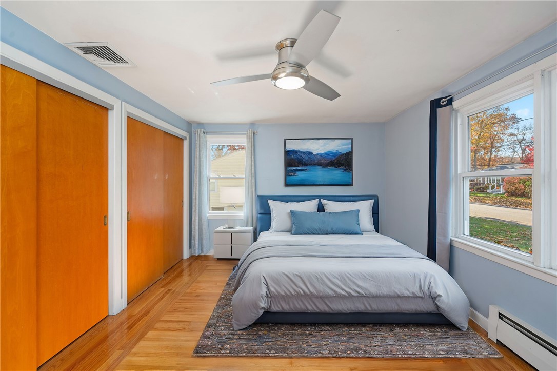 24 Craig Road Warwick, RI 02886 - Photo 12 of 36 Gallery Image 12