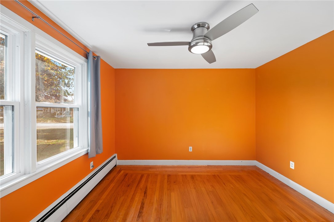 24 Craig Road Warwick, RI 02886 - Photo 23 of 36 Gallery Image 23