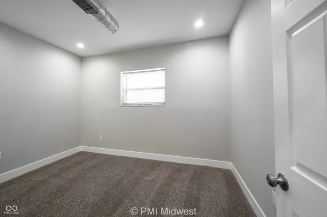 $899 | 2060 North Delaware Street, Unit 12, Indianapolis, IN 46202