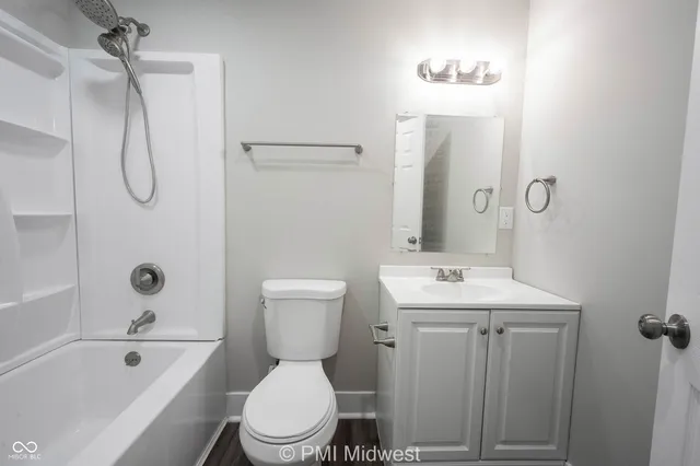 $899 | 2060 North Delaware Street, Unit 12, Indianapolis, IN 46202