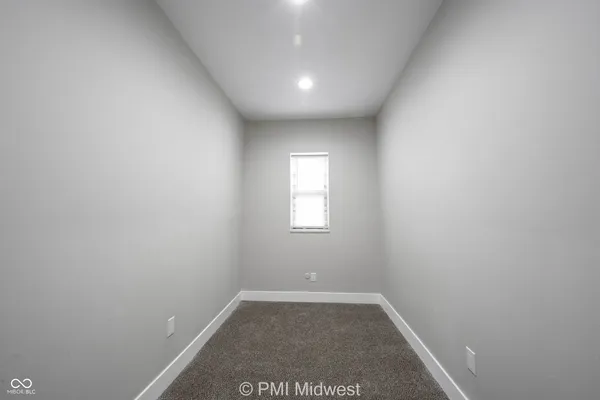 $899 | 2060 North Delaware Street, Unit 12, Indianapolis, IN 46202