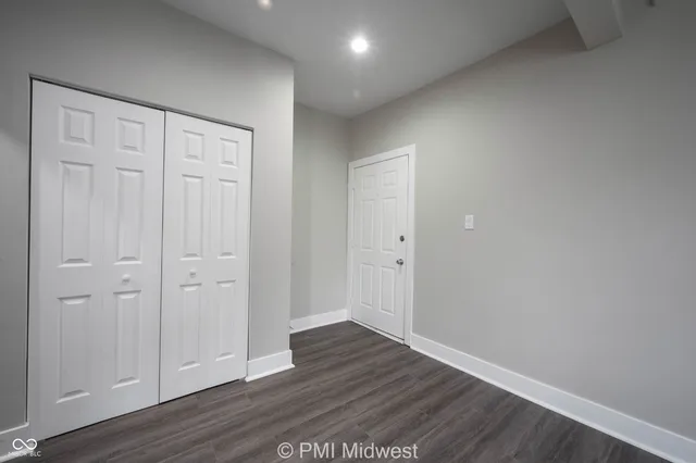 $899 | 2060 North Delaware Street, Unit 12, Indianapolis, IN 46202