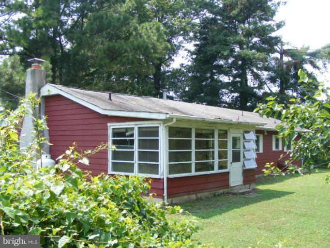 2067 Crystal Beach Road Earleville, MD 21919 - Photo 7 of 14 Enclosed porch