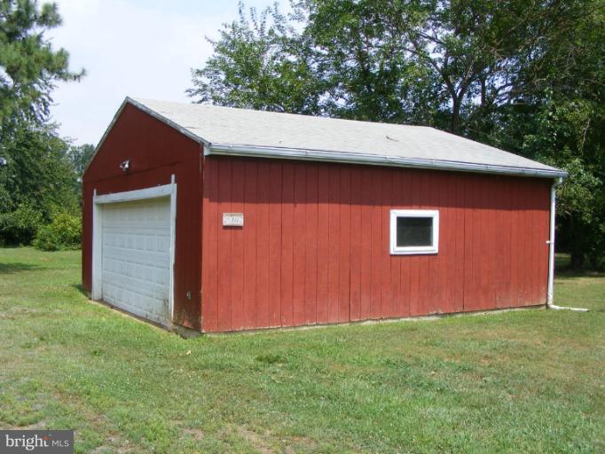 2067 Crystal Beach Road Earleville, MD 21919 - Photo 10 of 14 2-car detached garage