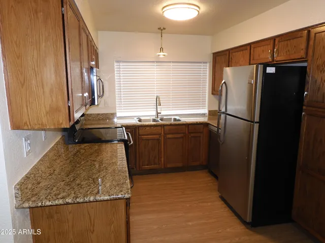 $2,400 | 154 West 5th Street, Unit 242, Tempe, AZ 85281