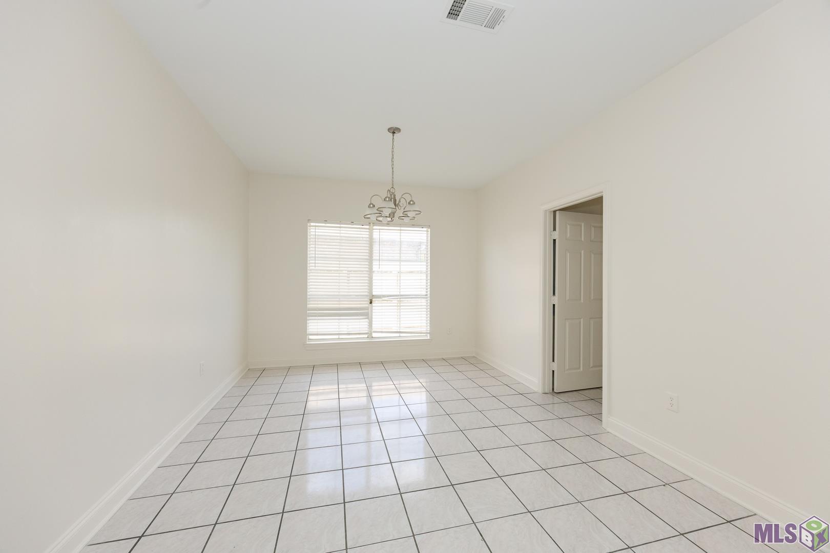 9540 Lindale Avenue, Unit A Baton Rouge, LA 70815 - Photo 8 of 24