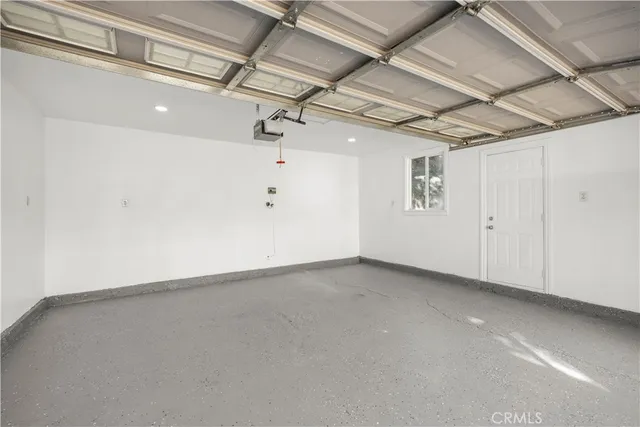 $790,000 | 332 Chester Place, Pomona, CA 91768