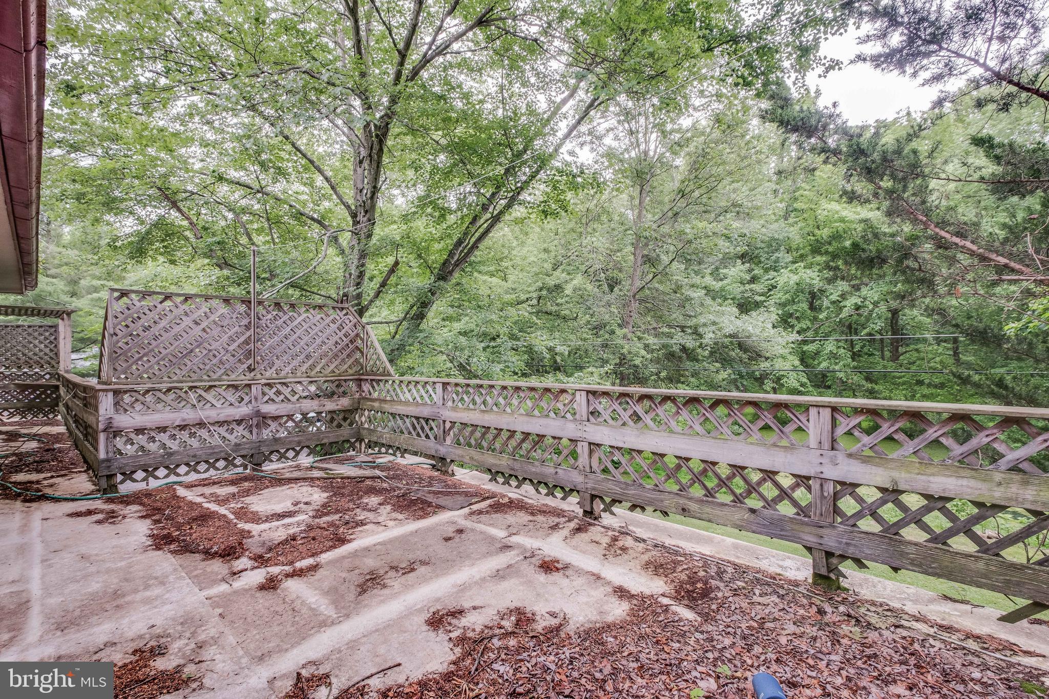 196 Arneys Mt Road Pemberton, NJ 08068 - Photo 36 of 52 2nd Floors Wrap around deck