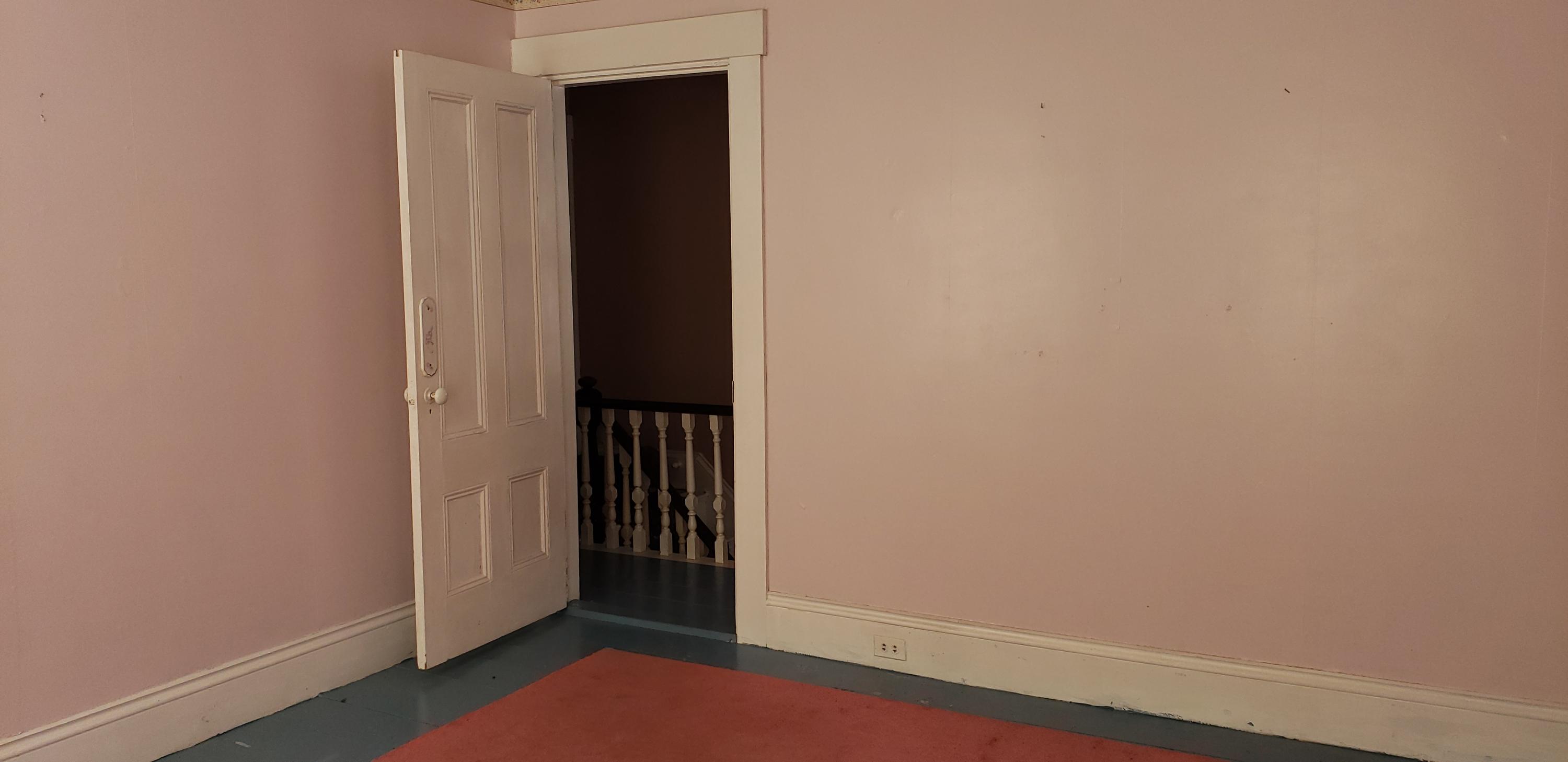 98 Main Street Harrison, ME 04040 - Photo 12 of 12 schulzeupbedrmtohall
