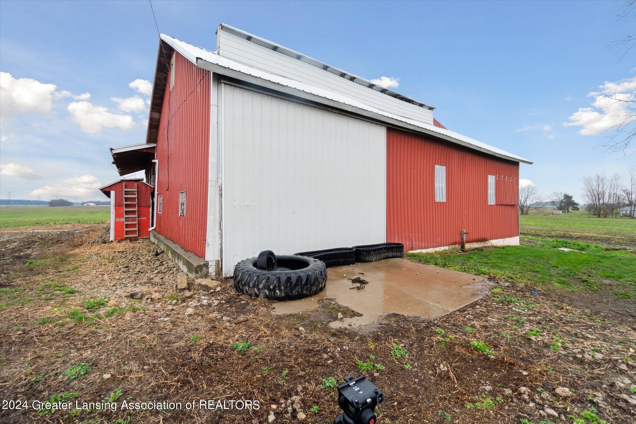 5857 South State Road Ithaca, MI 48847 - Photo 37 of 45 28-5857-State-Rd-Ithaca-MI-48847-WindowS