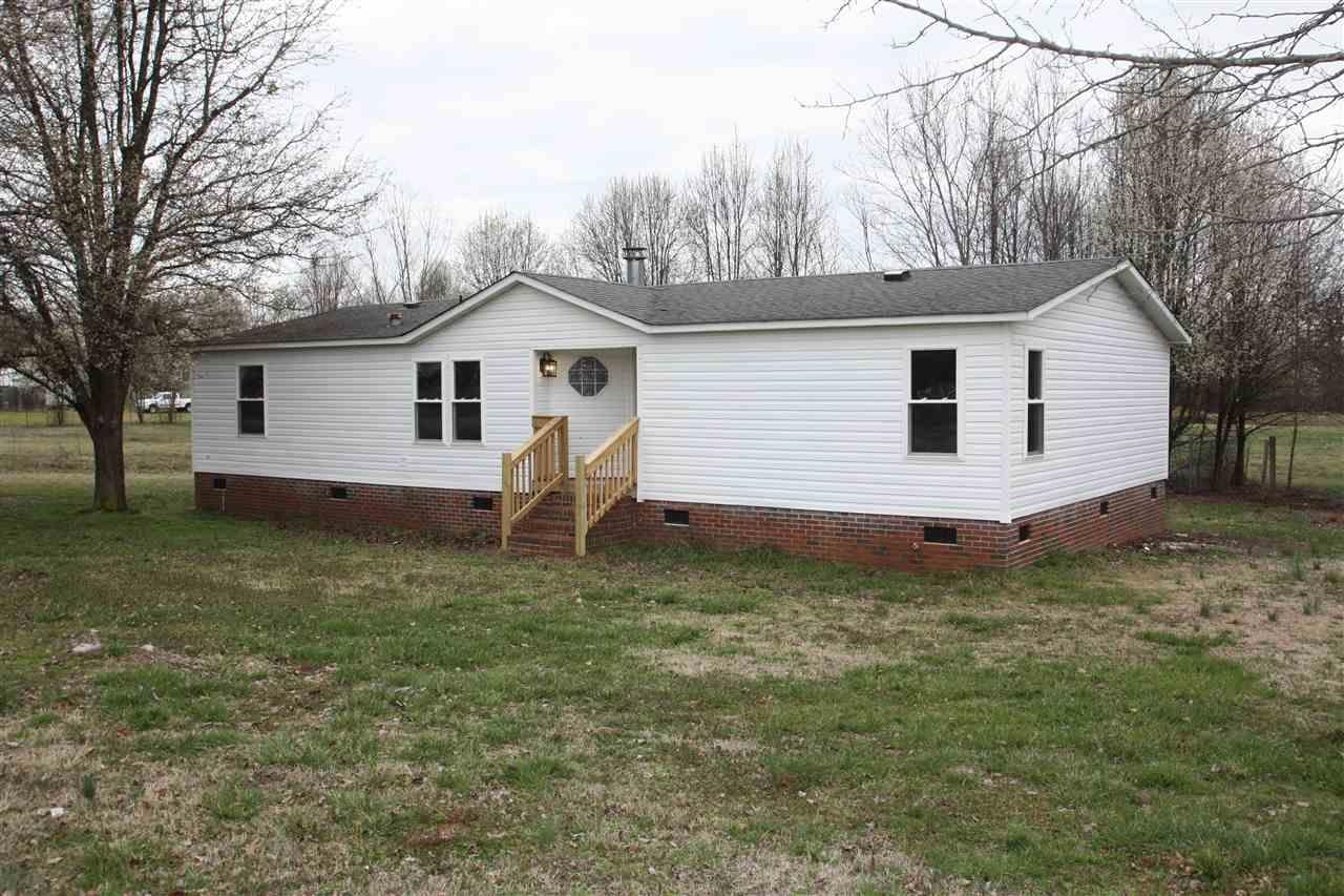 440 Cochran Road Inman, SC 29349 - Photo 1 of 35