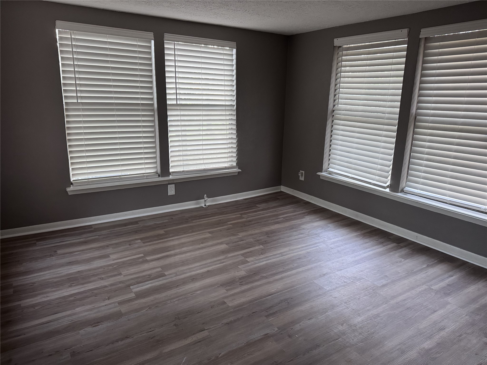 600 St Lawrence River Road Montgomery, TX 77316 - Photo 2 of 13