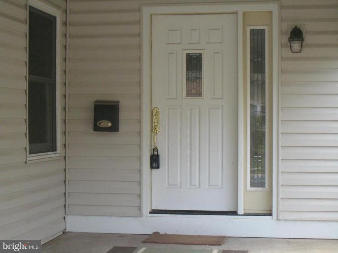 823 Brice Road Rockville, MD 20852 - Photo 26 of 29 Exterior #5