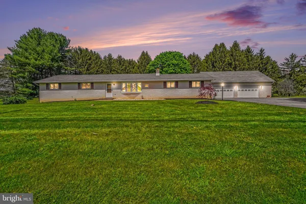 $445,000 | 10416 Jonestown Road, Annville, PA 17003