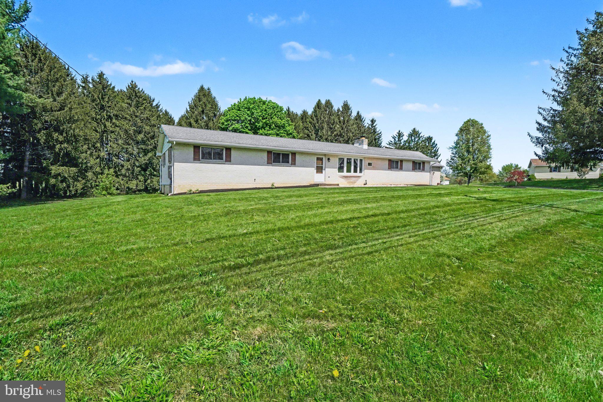 10416 Jonestown Road Annville, PA 17003 - Photo 2 of 35