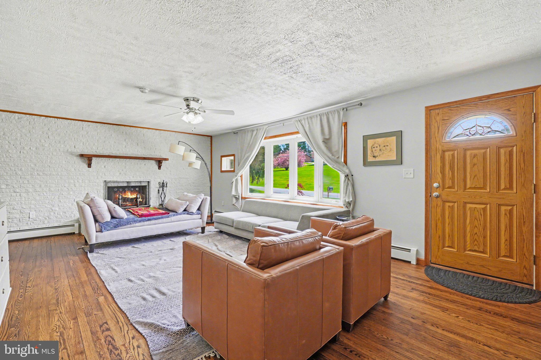 10416 Jonestown Road Annville, PA 17003 - Photo 3 of 35