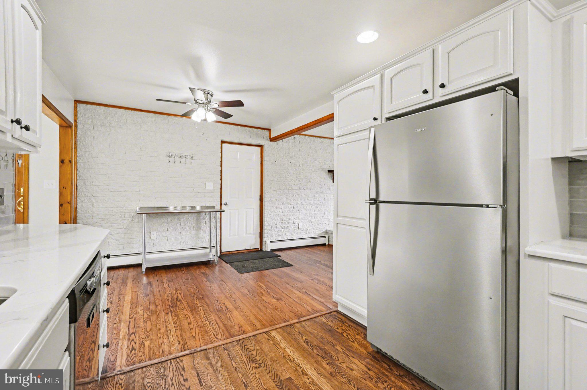 10416 Jonestown Road Annville, PA 17003 - Photo 8 of 35