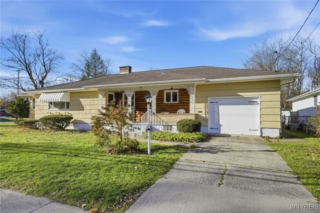 $250,000 | 191 Lake Avenue, Lancaster, NY 14086