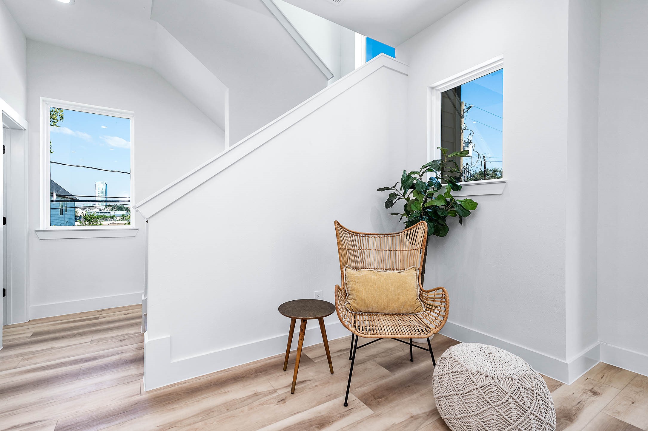 3201 St Emanuel Street, Unit A Houston, TX 77004 - Photo 12 of 37 Second Floor Landing