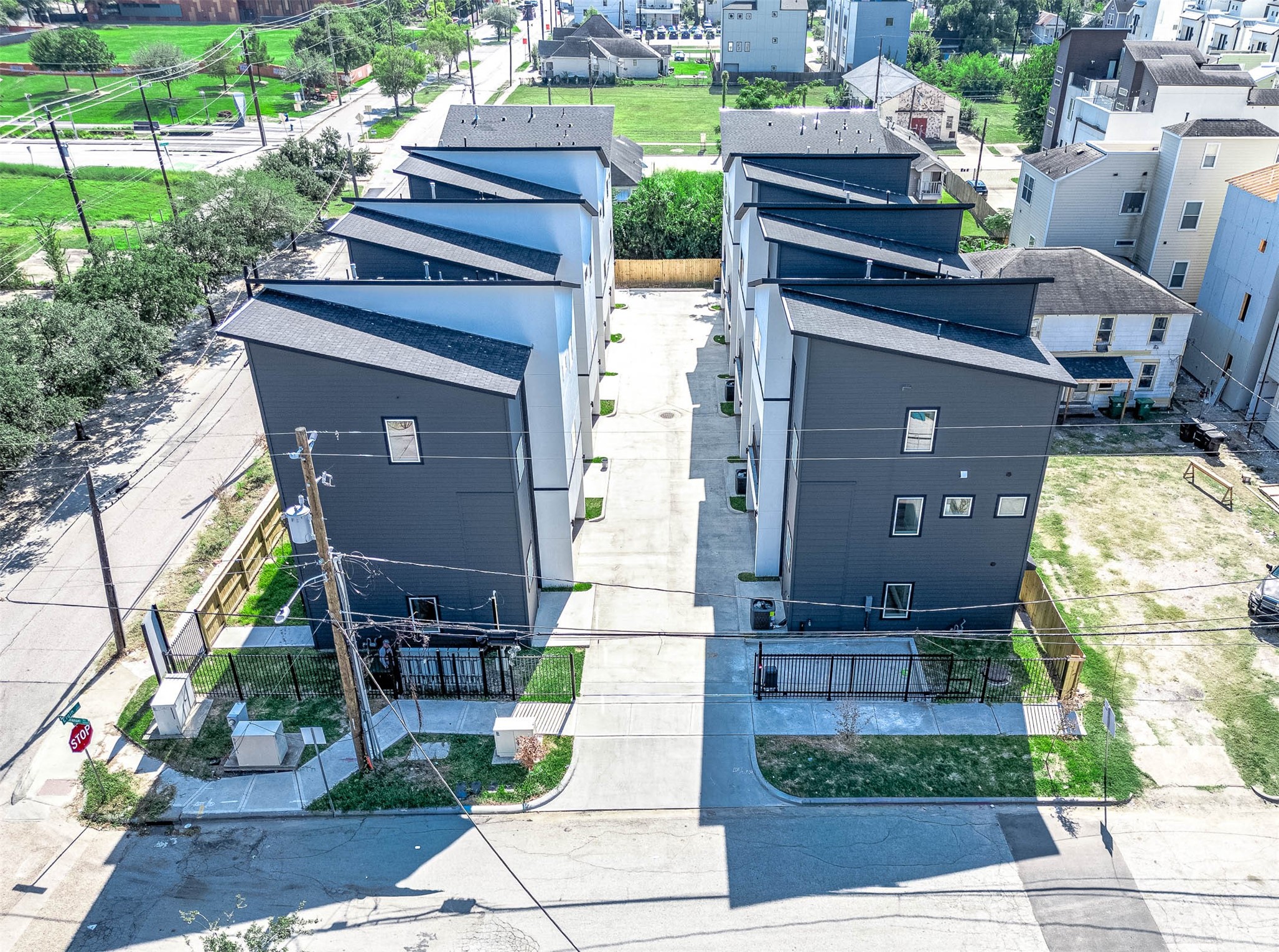 3201 St Emanuel Street, Unit A Houston, TX 77004 - Photo 35 of 37