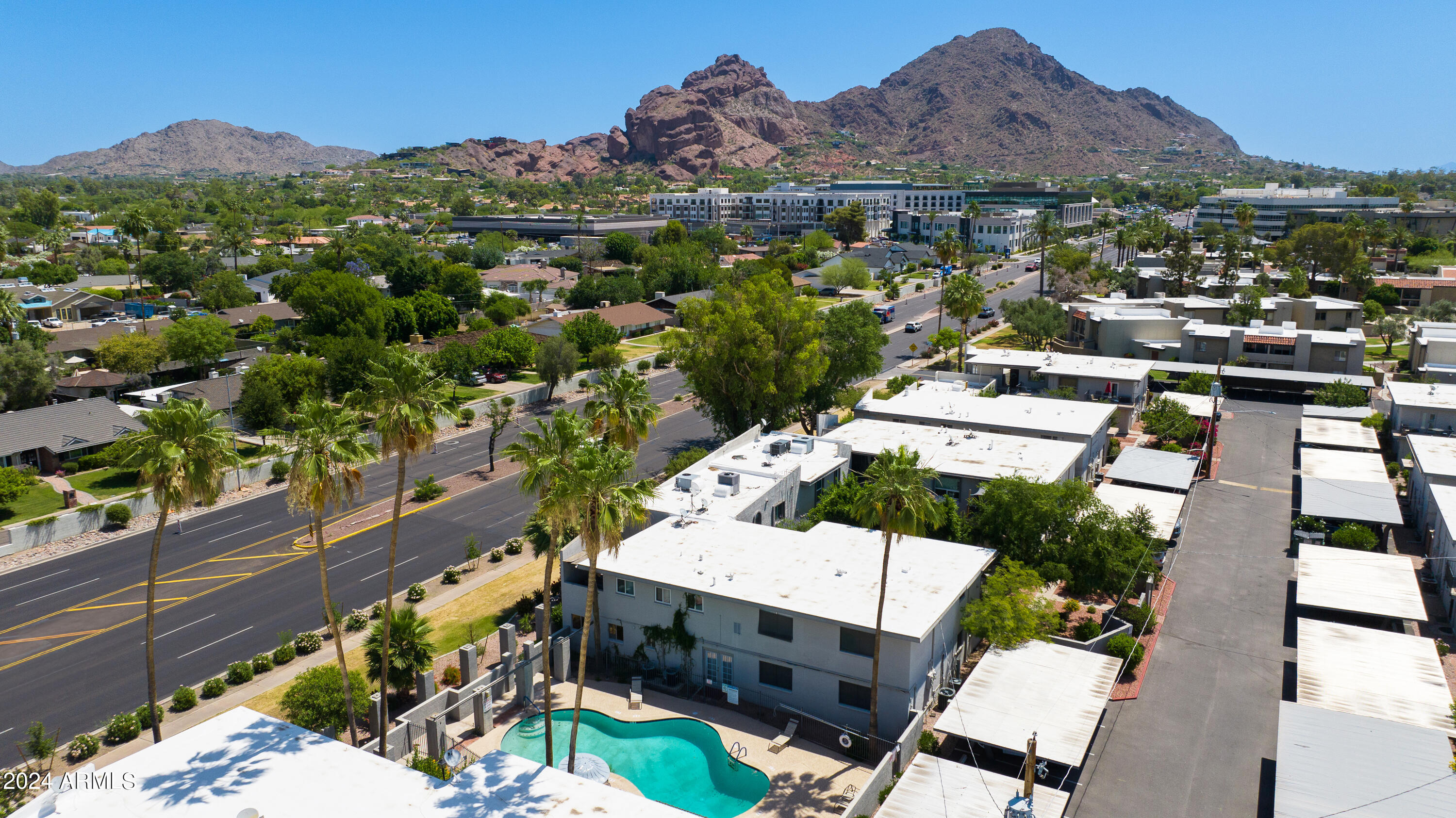 4131 East Camelback Road, Unit 40 Phoenix, AZ 85018 - Photo 24 of 27 45-Calle Redonda