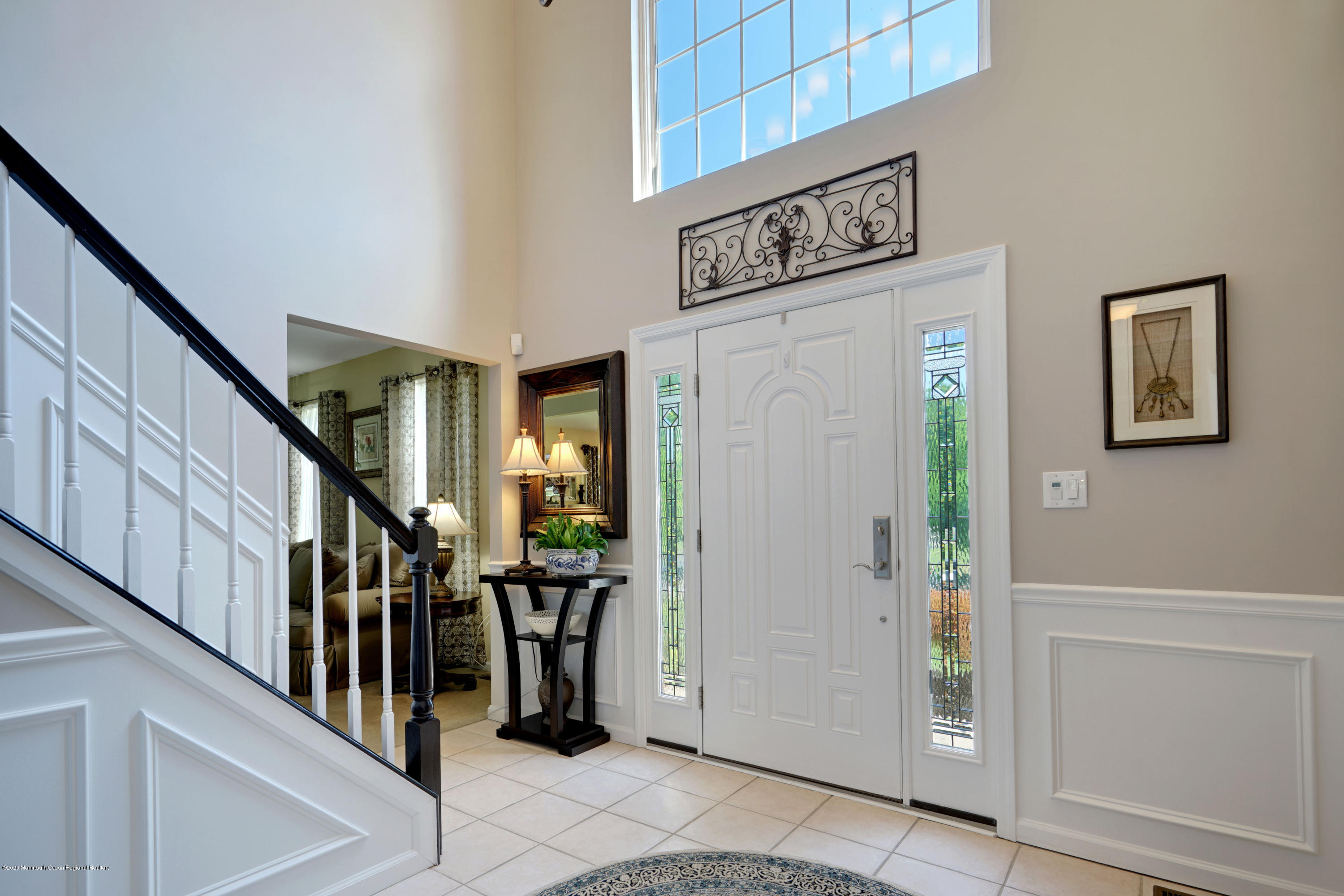 1018 Aumack Road Jackson, NJ 08527 - Photo 3 of 37 Foyer