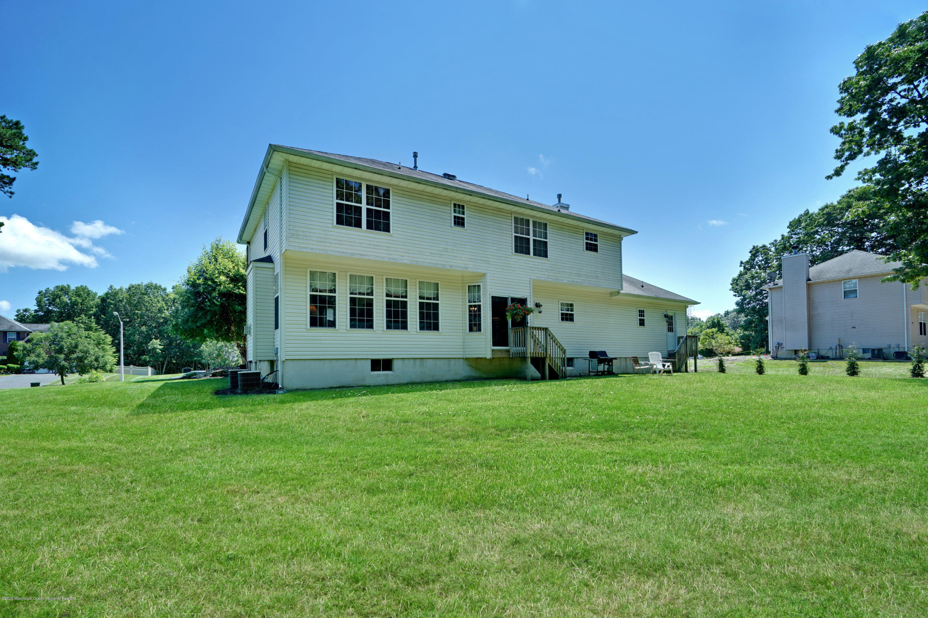 1018 Aumack Road Jackson, NJ 08527 - Photo 34 of 37 Back