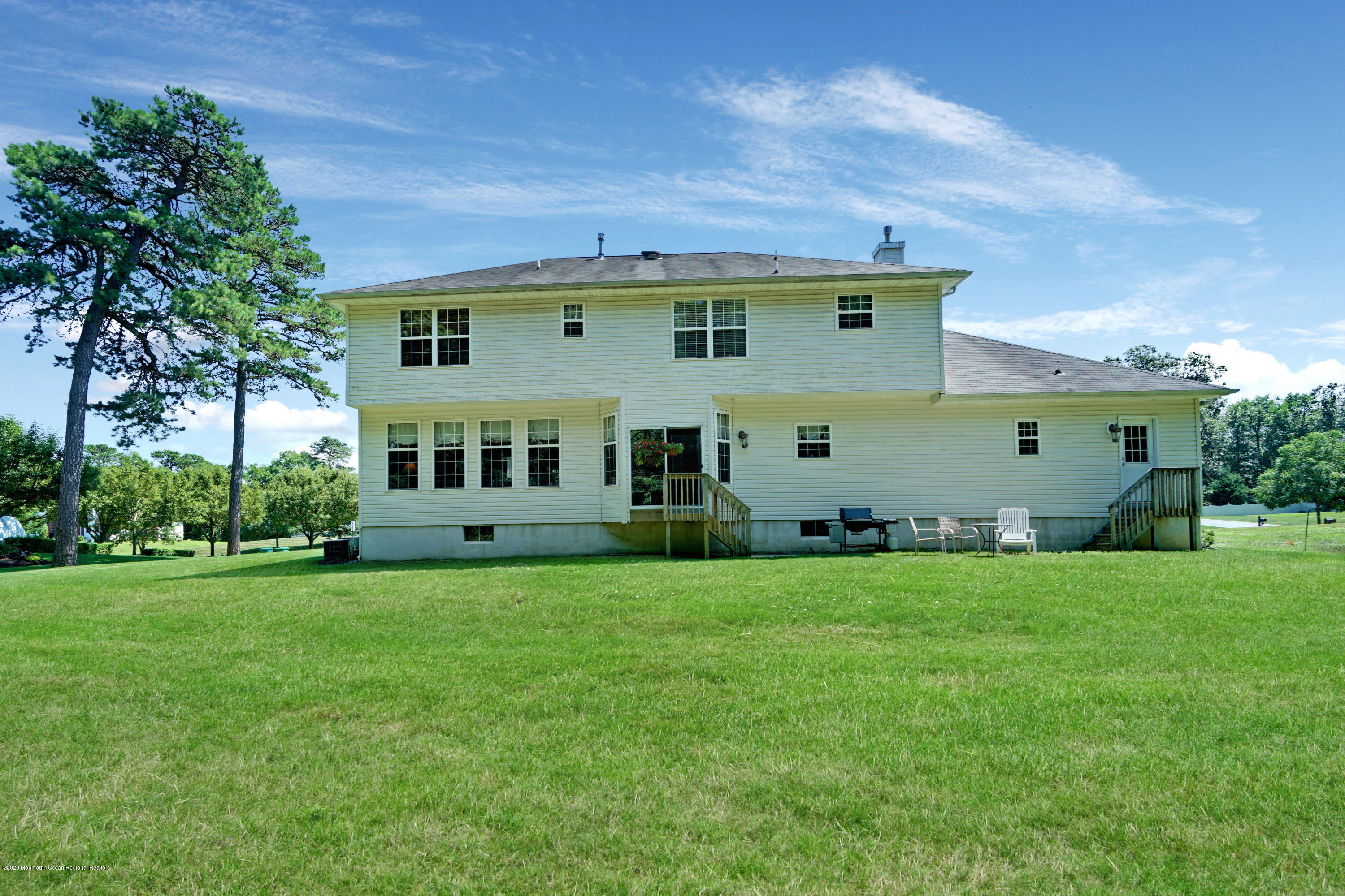 1018 Aumack Road Jackson, NJ 08527 - Photo 35 of 37 Back